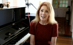 Lindy's rediscovered her love of music